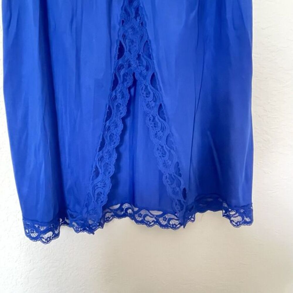 VTG Vanity Fair Half Slip Skirt Sz Med Navy Blue Lace Hem Pull-On Whimsigoth - Picture 2 of 7